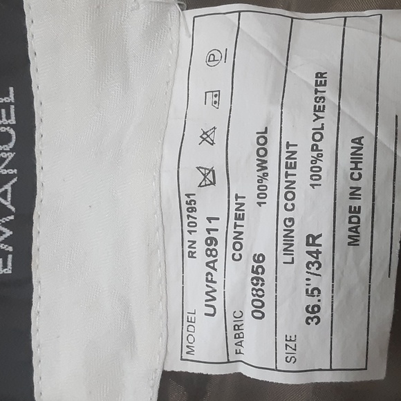 A pair of dress slacks 100 percent wool made by emanuel size 34 - Picture 3 of 5